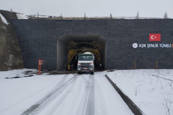 Izofen PVC Membranes Used in the Waterproofing of Aşık Şenlik Tunnel